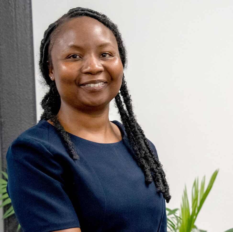Hanah Maradza - Guthrie Douglas